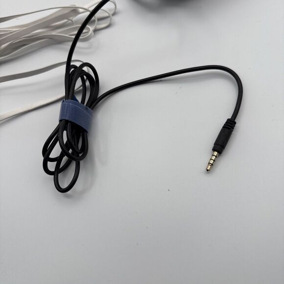 Turtle Beach Gaming Headset, White with Gray - Cables included - Picture 8 of 9